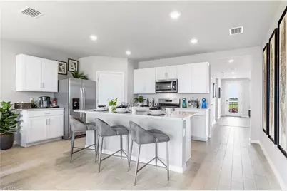 17767 Shade Tree Loop, Punta Gorda, FL 33982 - Photo 4