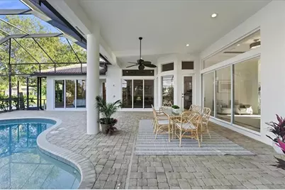 4785 Kittiwake Ct, Naples, FL 34119 - Photo 32
