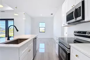 3220 22nd St SW, Lehigh Acres, FL 33976 - Photo 6