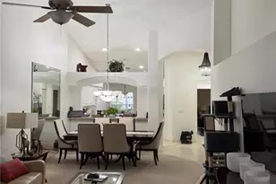 8467 Ibis Cove Cir, Naples, FL 34119 - Photo 4