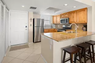 901 Collier Ct, Marco Island, FL 34145 - Photo 10