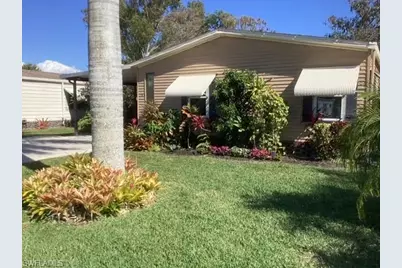 104 Belle Isle Cir, Naples, FL 34112 - Photo 2