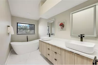 27106 Oakwood Lake Dr, Bonita Springs, FL 34134 - Photo 14