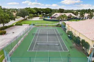 10021 Heather Ln, Naples, FL 34119 - Photo 38