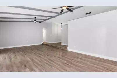 250 17th St NW, Naples, FL 34120 - Photo 20