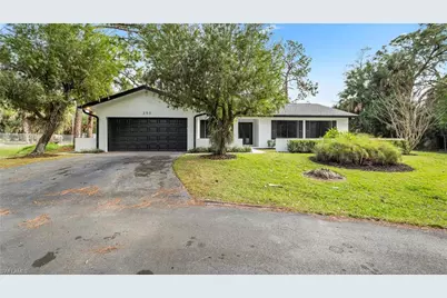 250 17th St NW, Naples, FL 34120 - Photo 2