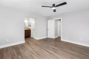 250 17th St NW, Naples, FL 34120 - Photo 26