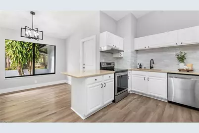 250 17th St NW, Naples, FL 34120 - Photo 14