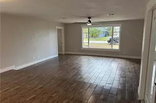 1819 SE 13th Terrace, Cape Coral, FL 33990 - Photo 12