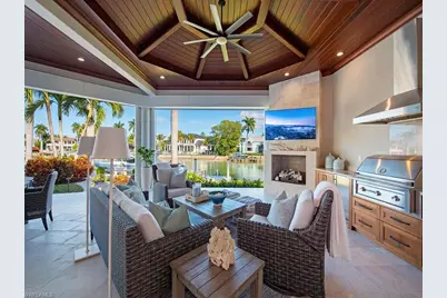 3243 Gin Ln, Naples, FL 34102 - Photo 34