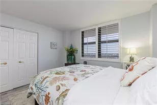 320 Seaview Ct, Marco Island, FL 34145 - Photo 20