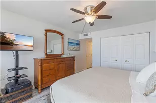 320 Seaview Ct, Marco Island, FL 34145 - Photo 18