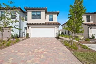 1678 Lake Jessup Cir, Cape Coral, FL 33909 - Photo 2