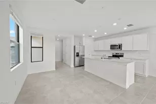 1678 Lake Jessup Cir, Cape Coral, FL 33909 - Photo 4