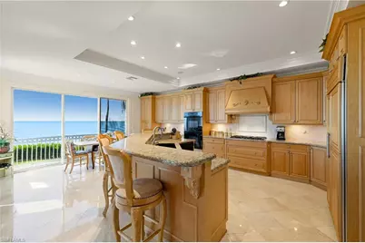 25 2nd Ave S, Naples, FL 34102 - Photo 10