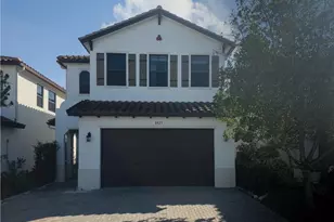 8923 Madrid Cir, Naples, FL 34104 - Photo 1