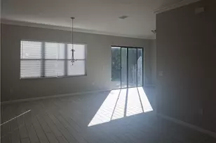 8923 Madrid Cir, Naples, FL 34104 - Photo 22