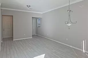 8923 Madrid Cir, Naples, FL 34104 - Photo 20