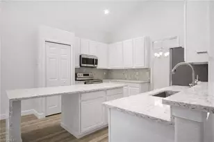 12891 Brynwood Preserve Ln, Naples, FL 34105 - Photo 6