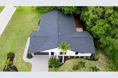 1911 Princess Ct, Naples, FL 34110 - Photo 42