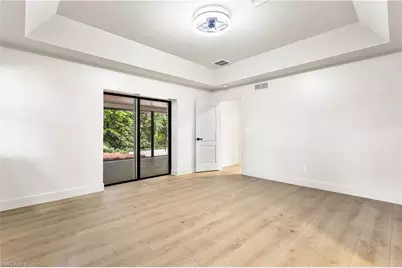 1911 Princess Ct, Naples, FL 34110 - Photo 14