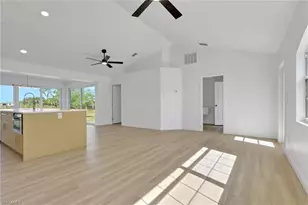 2685 29th Ave NE, Naples, FL 34120 - Photo 8