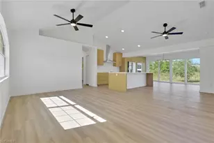 2685 29th Ave NE, Naples, FL 34120 - Photo 4