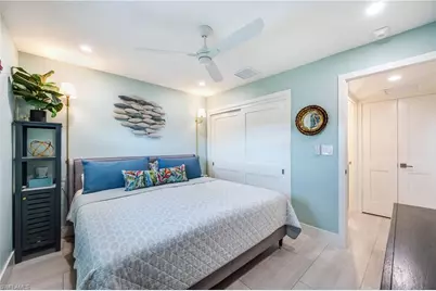 1021 3rd St S #310, Naples, FL 34102 - Photo 18