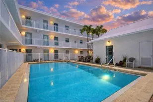 1021 3rd St S, Naples, FL 34102 - Photo 22