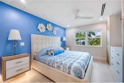 1021 3rd St S #310, Naples, FL 34102 - Photo 14