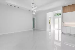 1687 19th St SW, Naples, FL 34117 - Photo 14