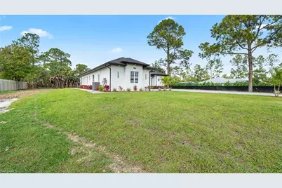 1687 19th St SW, Naples, FL 34117 - Photo 42