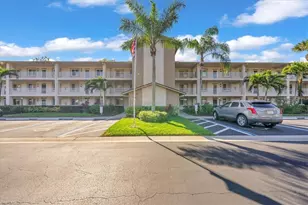 7320 Glenmoor Ln, Naples, FL 34104 - Photo 1