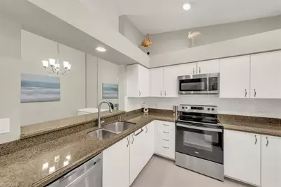 7320 Glenmoor Ln #2304, Naples, FL 34104 - Photo 8