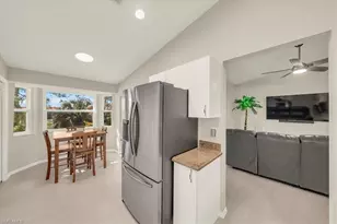 7320 Glenmoor Ln, Naples, FL 34104 - Photo 10