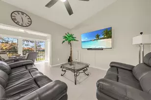 7320 Glenmoor Ln, Naples, FL 34104 - Photo 14