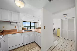 26300 Hickory Blvd, Bonita Springs, FL 34134 - Photo 20