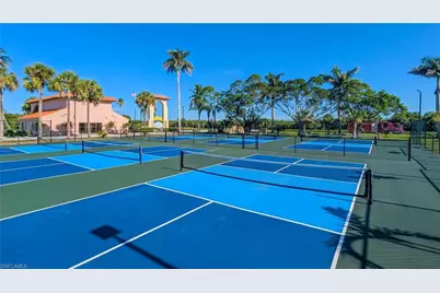 162 Newport Dr #1207, Naples, FL 34114 - Photo 38