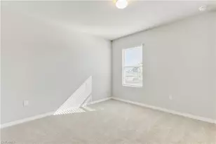 1401 NE 5th Pl, Cape Coral, FL 33909 - Photo 16