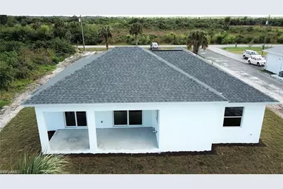 2872 64th Ave NE, Naples, FL 34120 - Photo 8