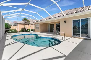 7025 Leopardi Ct, Naples, FL 34114 - Photo 34