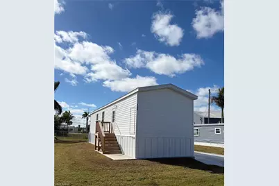 159 Adrienne Dr, Fort Myers, FL 33908 - Photo 2