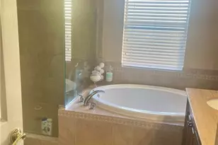 2020 NE 34th Ln, Cape Coral, FL 33909 - Photo 20