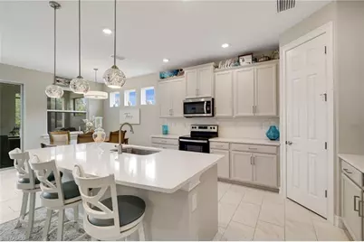 16530 Seagate Pl, Bonita Springs, FL 34135 - Photo 10