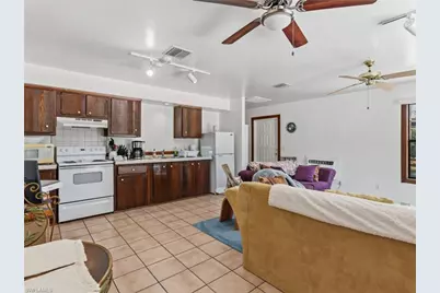 210 5th St NW, Naples, FL 34120 - Photo 24