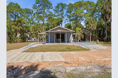 210 5th St NW, Naples, FL 34120 - Photo 22