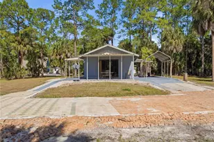 210 5th St NW, Naples, FL 34120 - Photo 22