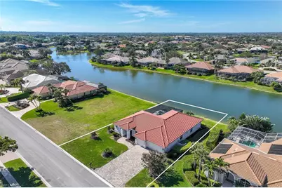 8943 Lely Island Cir, Naples, FL 34113 - Photo 2