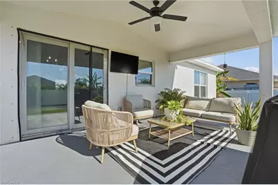 4153 NE 9th Pl, Cape Coral, FL 33909 - Photo 28