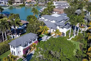 275 Springline Dr, Naples, FL 34102 - Photo 46